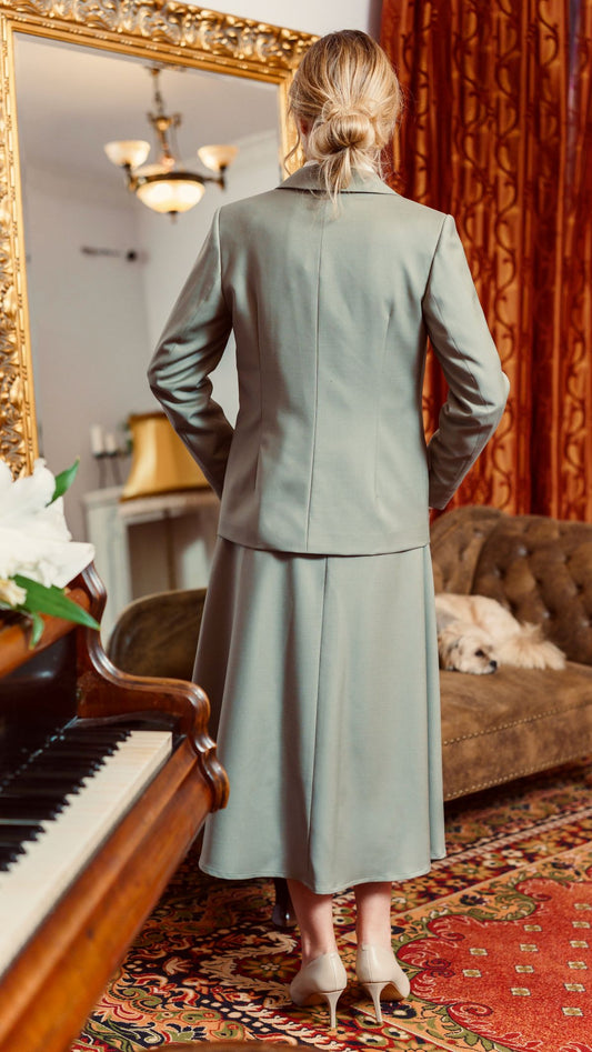 Cigarillos with a slit